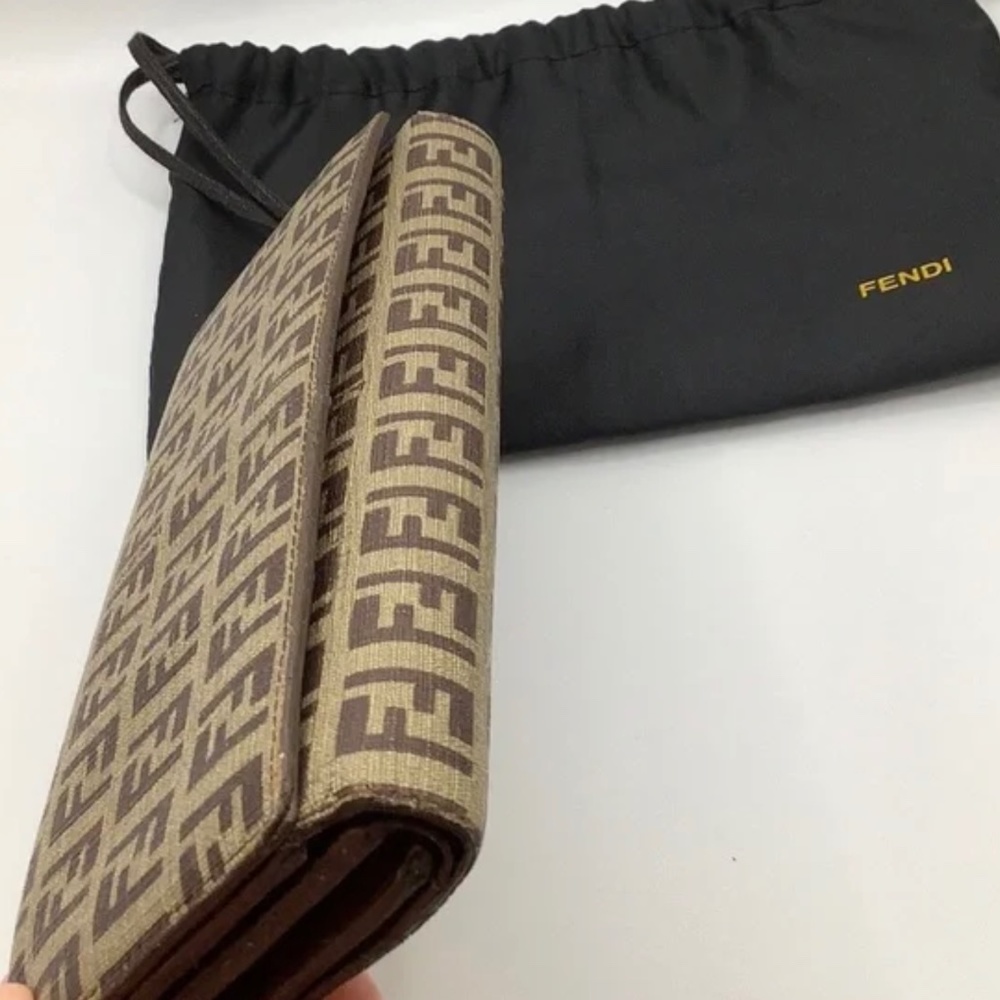 Fendi Wallet - Picture 3 of 11